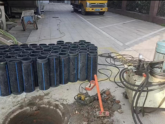 华池PE置换管厂家 DN315置换管 非开挖管短管置换